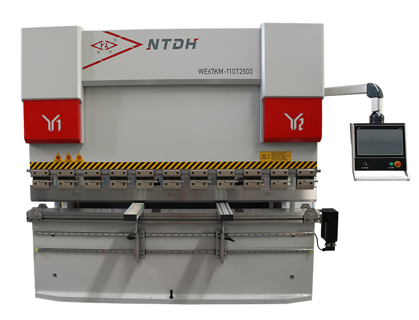 WE67KM-110/2500 CNC Servo Press Brake